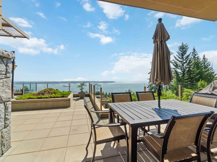 304-2535 Garden Court, West Vancouver, BC, V7S 0A1 - 13