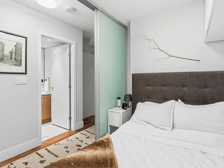 1006-111 E 13th Street, North Vancouver, BC, V7L 0C7 - 13