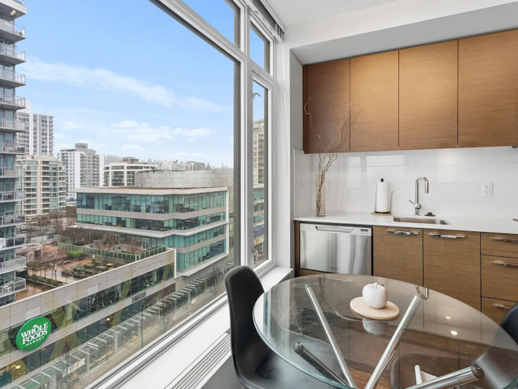 1006-111 E 13th Street, North Vancouver, BC, V7L 0C7 - 8