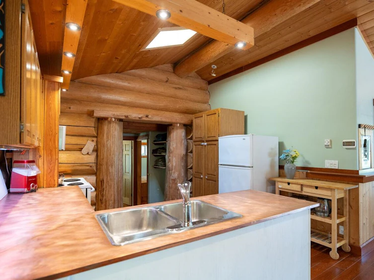 360 Salal Road, Bowen Island, BC, V0N 1G2 - 22