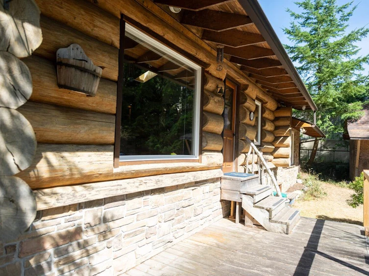 360 Salal Road, Bowen Island, BC, V0N 1G2 - 11