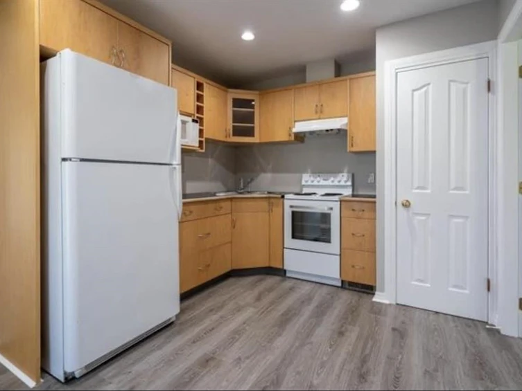 23009 Fraser Highway, Langley, BC, V2Z 2T2 - 32