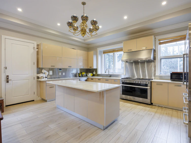 8280 Colonial Drive, Richmond, BC, V7C 4T4 - 12