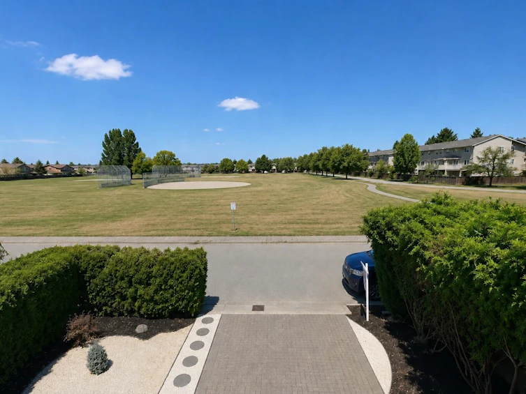 8280 Colonial Drive, Richmond, BC, V7C 4T4 - 28