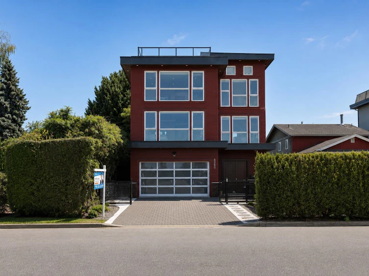 8280 Colonial Drive, Richmond, BC, V7C 4T4