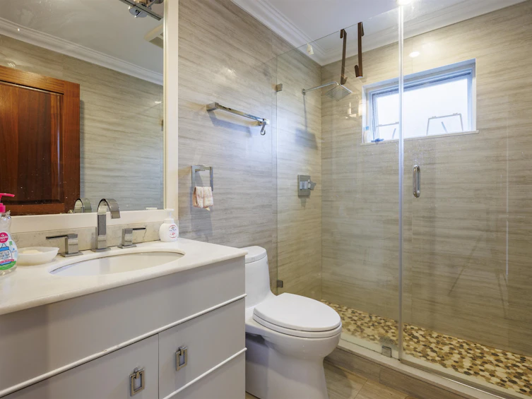8280 Colonial Drive, Richmond, BC, V7C 4T4 - 14