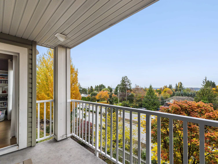 301-6430 194 Street, Surrey, BC, V4N 6J7 - 16
