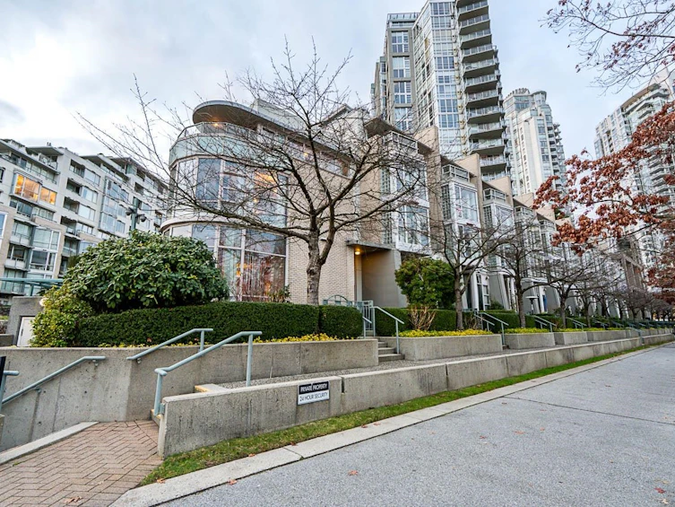 122-1228 Marinaside Crescent, Vancouver, BC, V6Z 2W4 - 34