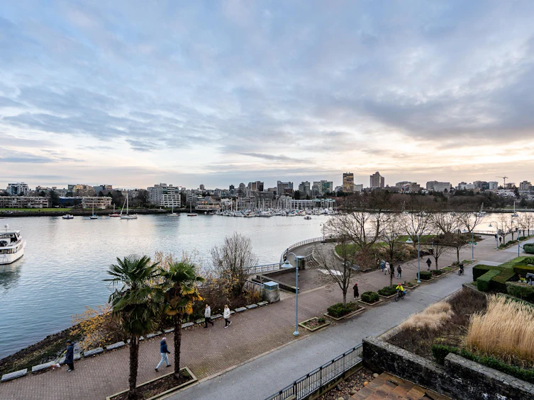 122-1228 Marinaside Crescent, Vancouver, BC, V6Z 2W4 - 23