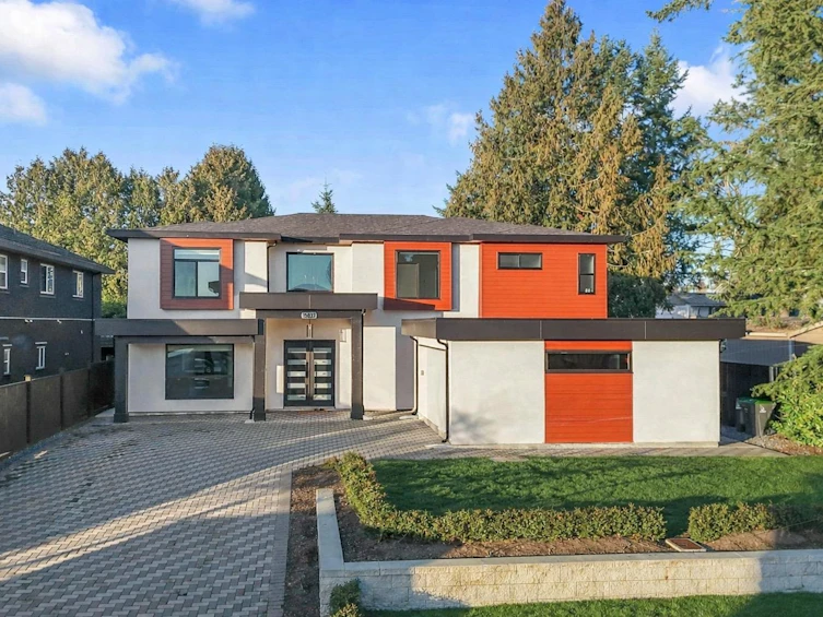 15037 87b Avenue, Surrey, BC, V3S 5G6