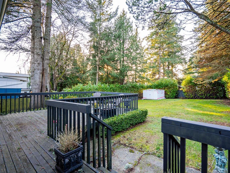 1561 Chestnut Street, Surrey, BC, V4B 3H1 - 25