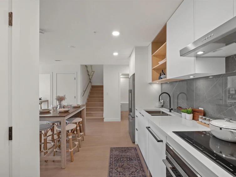 103-333 St. Davids Avenue, North Vancouver, BC, V7L 3N7 - 9