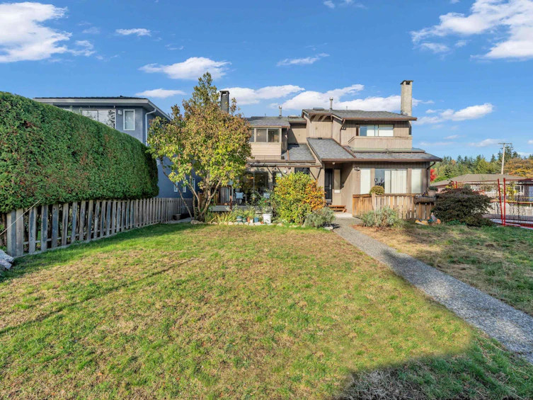 252 E 21st Street, North Vancouver, BC, V7L 3B6 - 23