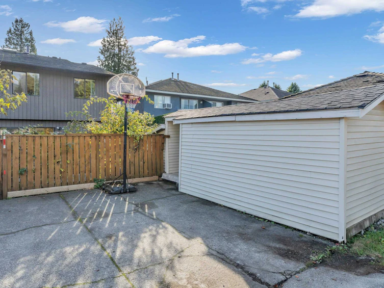 252 E 21st Street, North Vancouver, BC, V7L 3B6 - 36