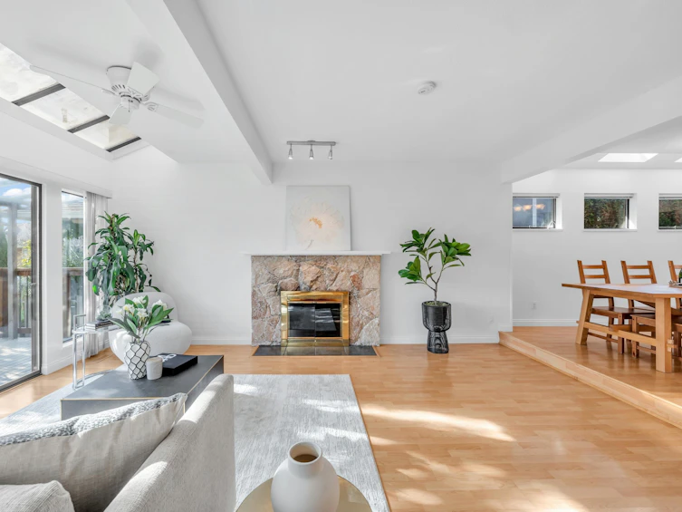 252 E 21st Street, North Vancouver, BC, V7L 3B6 - 3