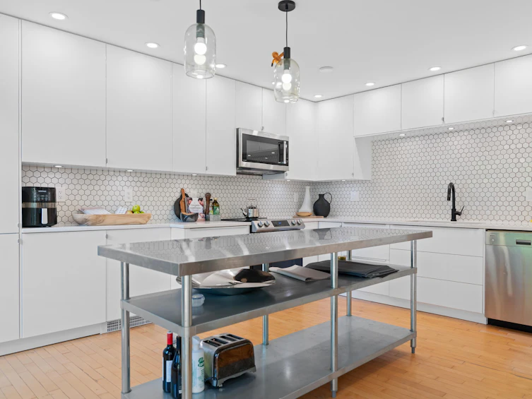 2343 W 7th Avenue, Vancouver, BC, V6K 1Y4 - 15