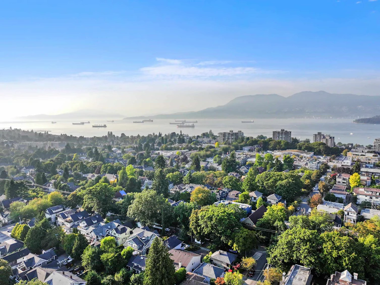 2343 W 7th Avenue, Vancouver, BC, V6K 1Y4 - 39
