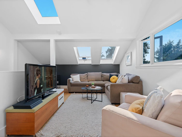 2343 W 7th Avenue, Vancouver, BC, V6K 1Y4 - 28