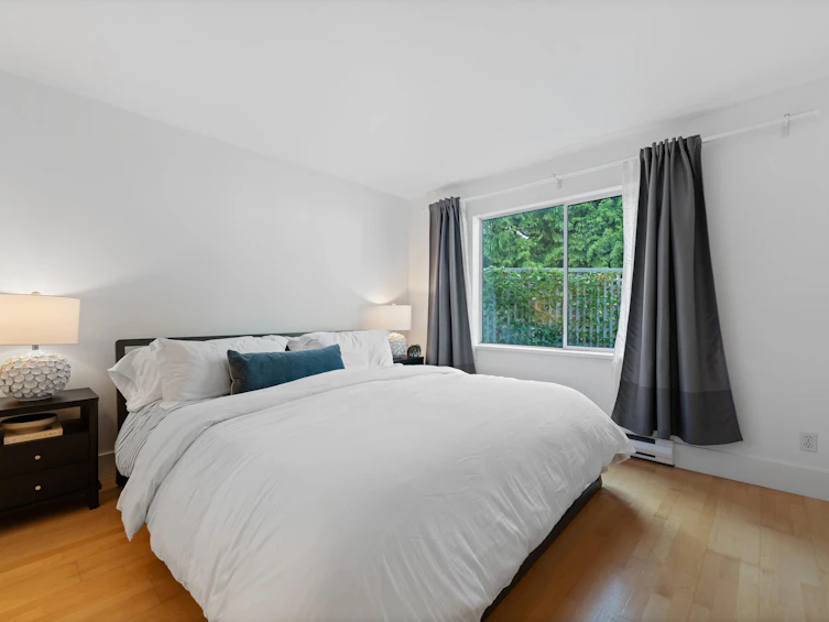 2343 W 7th Avenue, Vancouver, BC, V6K 1Y4 - 19