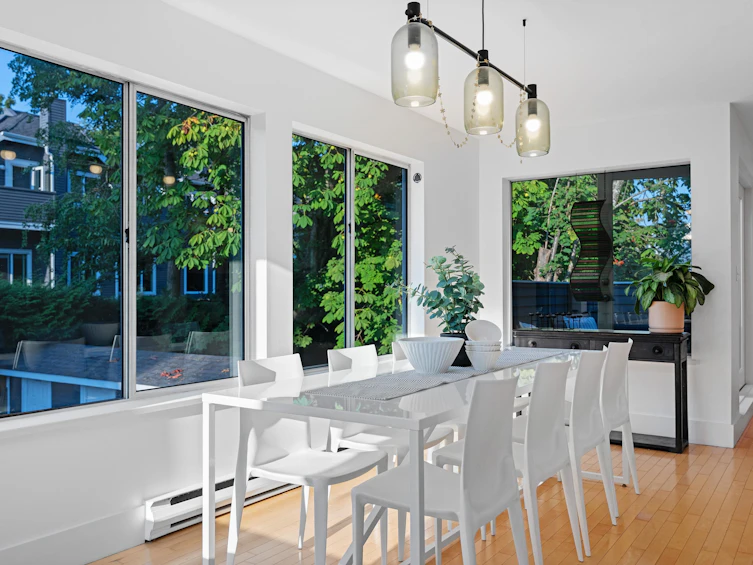 2343 W 7th Avenue, Vancouver, BC, V6K 1Y4 - 9