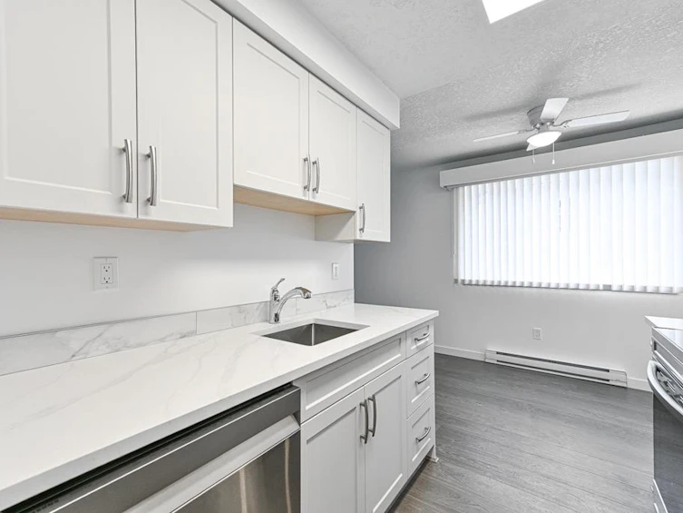 105-312 Carnarvon Street, New Westminster, BC, V3L 5H6 - 6