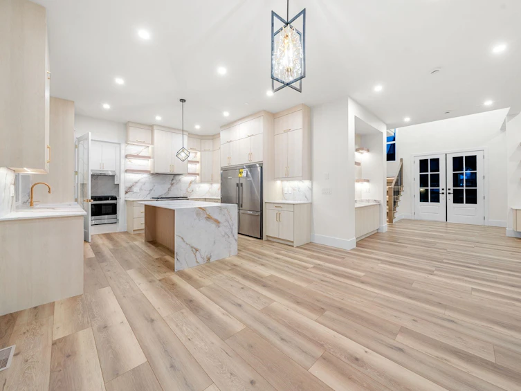 2711 202 Street, Langley, BC, V2Z 0B6 - 6