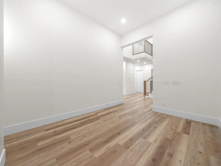 2711 202 Street, Langley, BC, V2Z 0B6 - 4
