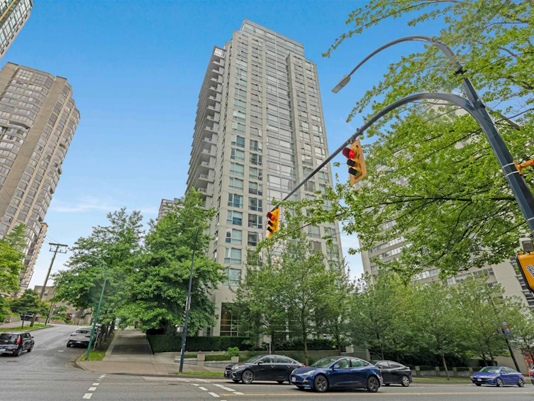 805-1420 W Georgia Street, Vancouver, BC, V6G 3K4 - 11