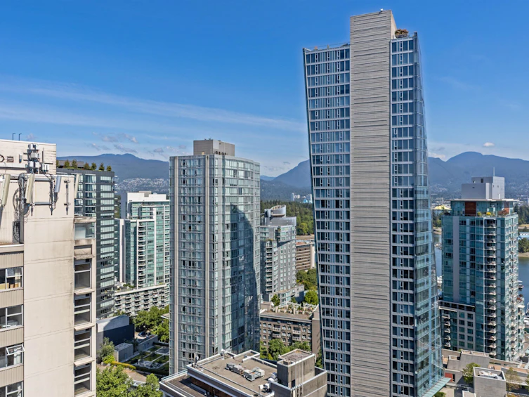 2204-1420 W Georgia Street, Vancouver, BC, V6G 3K4 - 16
