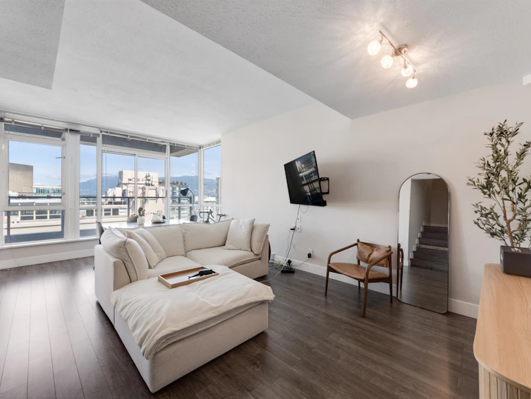 2204-1420 W Georgia Street, Vancouver, BC, V6G 3K4 - 6