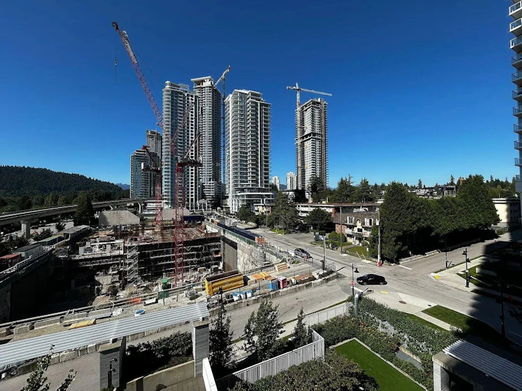 608-652 Whiting Way, Coquitlam, BC, V3J 0K3 - 40