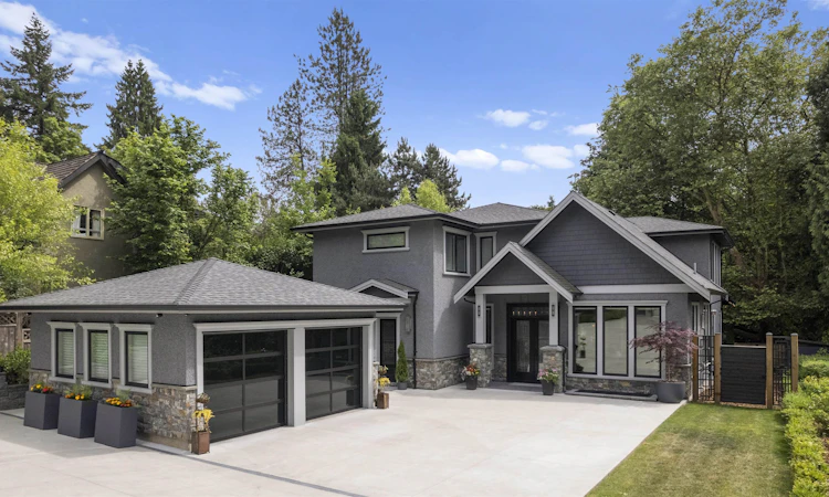 8258 Government Road