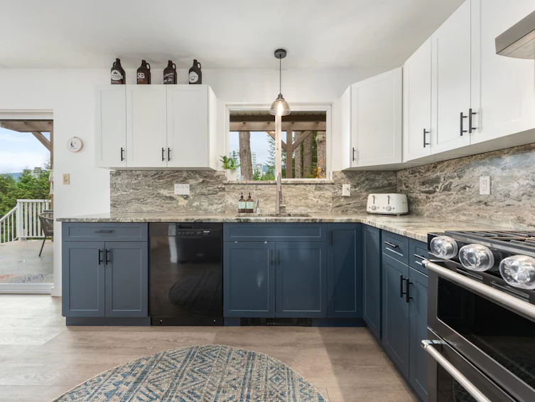 3310 Henry Street, Port Moody, BC, V3H 2K5 - 9