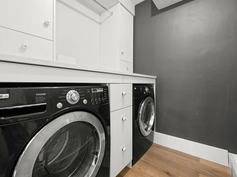 1028 Cambie Street, Vancouver, BC, V6B 6J5 - 10