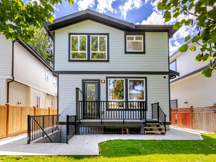 11729 85a Avenue, Delta, BC, V4C 2V7 - 39