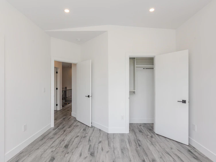 11729 85a Avenue, Delta, BC, V4C 2V7 - 26