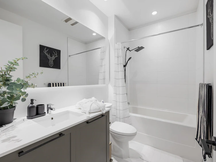 306-13929 105 Boulevard, Surrey, BC, V3T 0R5 - 28