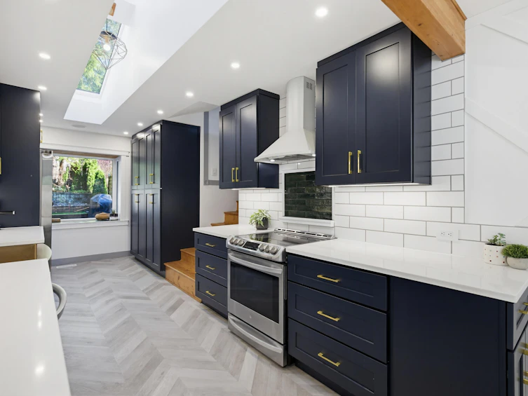 412 Elm Street, Port Moody, BC, V3H 2Z4 - 11