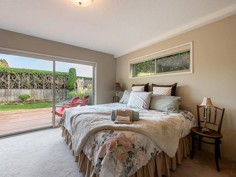 918 50b Street, Delta, BC, V4M 2V9 - 18