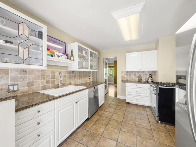 1588 Inglewood Avenue, West Vancouver, BC, V7V 1Y9 - 6