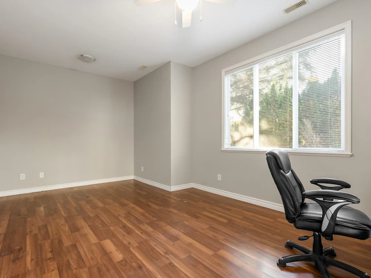 7-46321 Cessna Drive, Chilliwack, BC, V2P 1A7 - 33