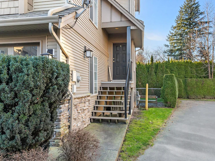7-46321 Cessna Drive, Chilliwack, BC, V2P 1A7 - 8