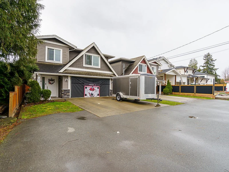 2 - 45466 Wells Road, Chilliwack BC V2R 1G6