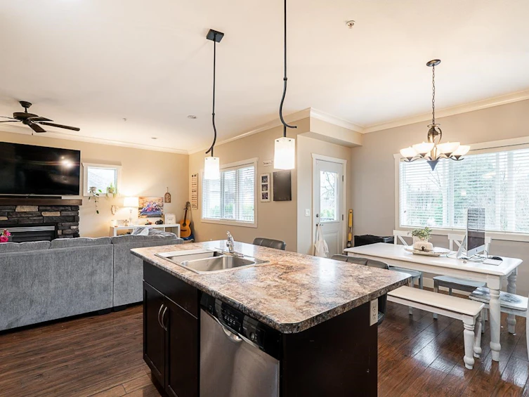 2-45466 Wells Road, Chilliwack, BC, V2R 1G6 - 11