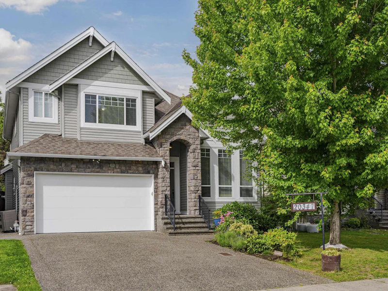 20347 98a Avenue, Langley BC V1M 0A6