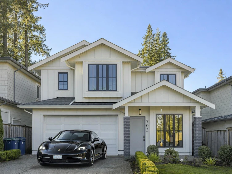 702 Robinson Street, Coquitlam, BC, V3J 2W9