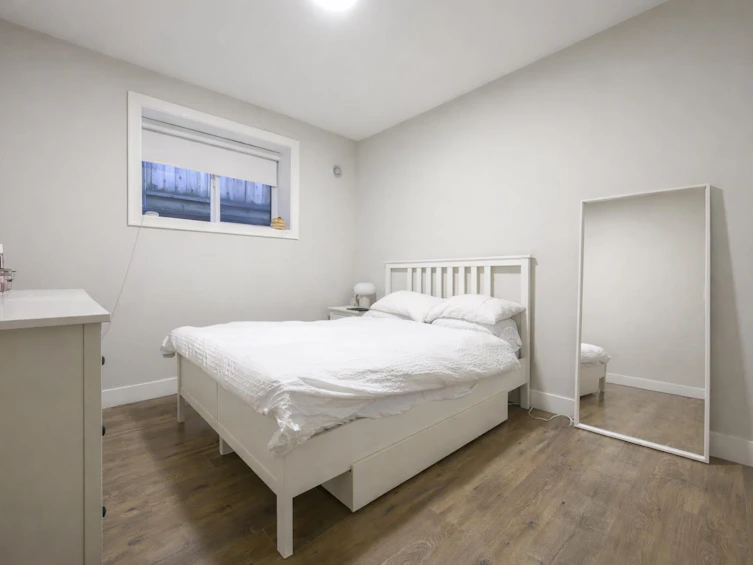 702 Robinson Street, Coquitlam, BC, V3J 2W9 - 30