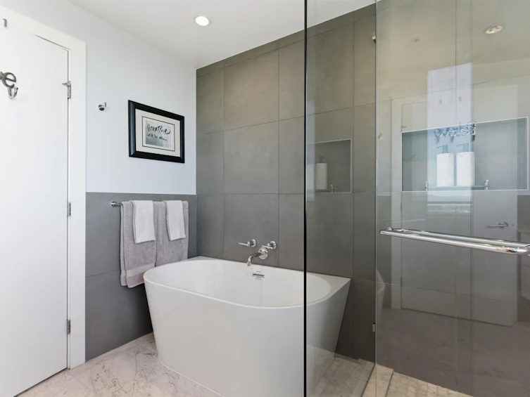 2001-1501 Foster Street, Surrey, BC, V4B 0C3 - 22