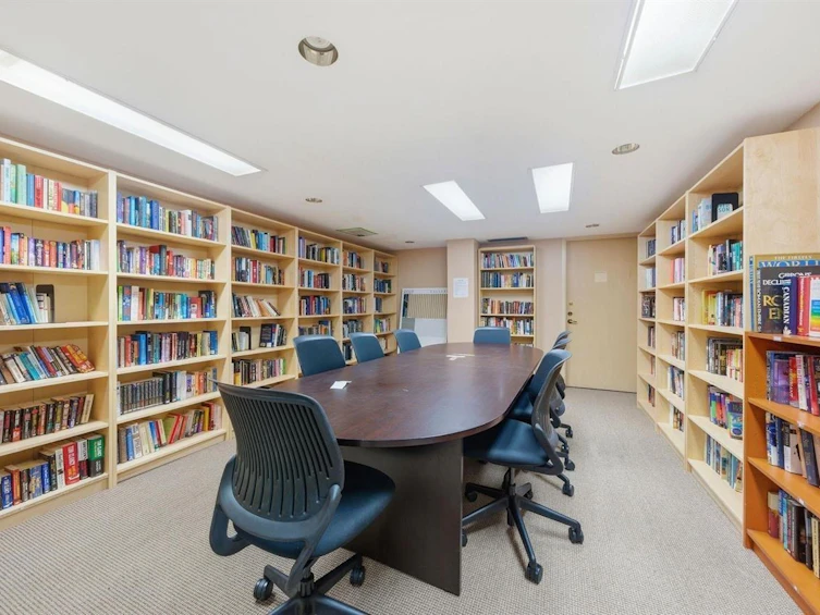 301-2201 Pine Street, Vancouver, BC, V6J 5E7 - 27