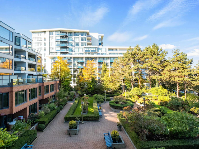 301-2201 Pine Street, Vancouver, BC, V6J 5E7 - 9